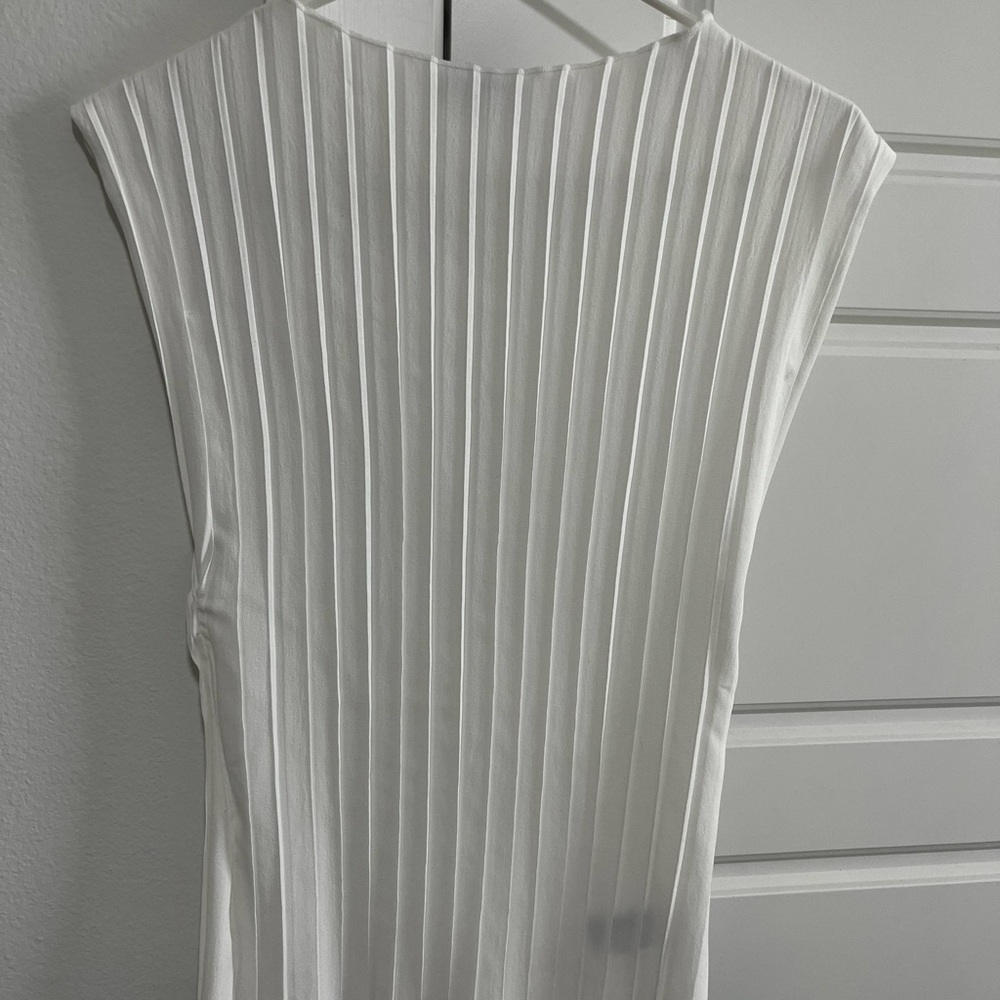 Zara White Ribbed Sleeveless Top